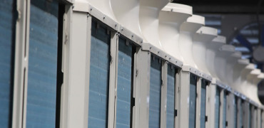 1442 Commercial heat pumps